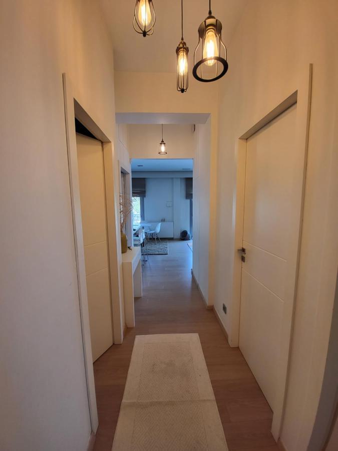 Cozy Apartment In Front Of The Park Athens Ngoại thất bức ảnh